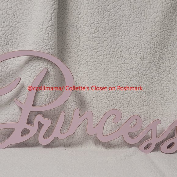 Wooden "Princess" Sign in Pink Cursive Lettering - Picture 1 of 7